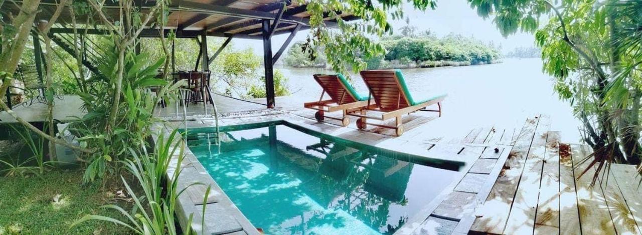 Nature Cabanas & Floating Restaurant كالي المظهر الخارجي الصورة